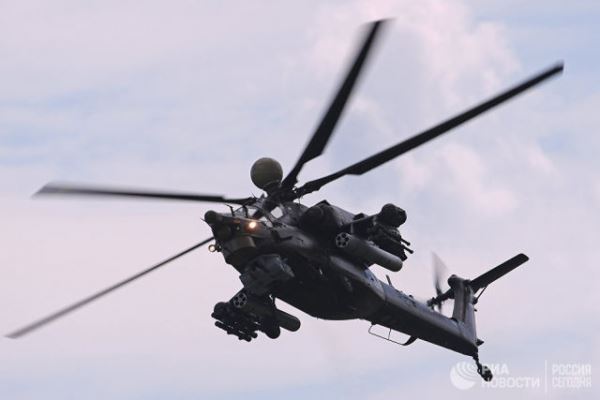 Минобороны РФ в большом объеме закупит боевые вертолеты Ка-52 и Ми-28НМ - замглавы ведомства