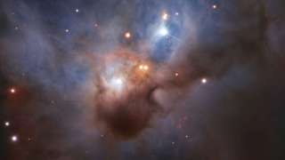 Получено изображение огромной космической «Летучей мыши»