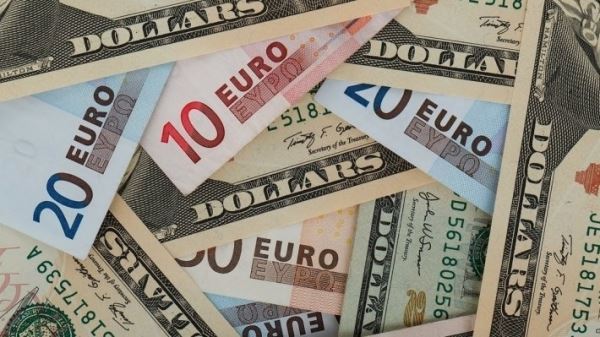 ЦБ РФ повысил курсы доллара и евро на 16-18 марта
