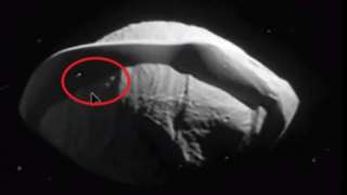 Спутник Сатурна оказался космической станцией пришельцев